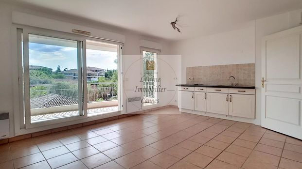 Location Appartement 2 pièces 47m² CANNES 06400 - Photo 1