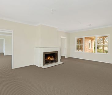 Home For Rent - Photo 6