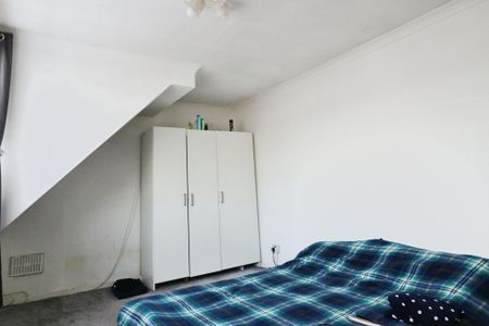 Hinksey Close, Langley - Photo 5