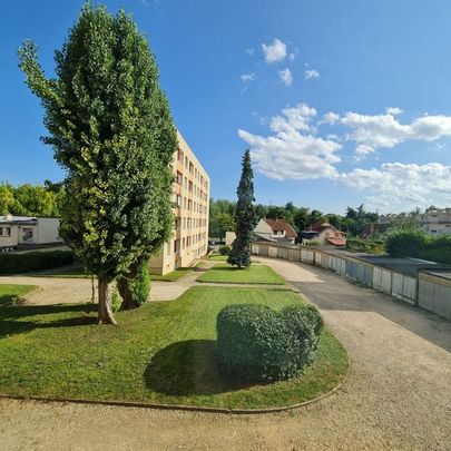 Appartement 4 pièces à louer - Photo 1