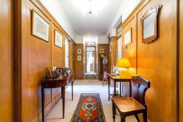 3 bedroom flat to rent - Photo 1