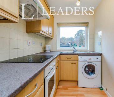 1 bedroom flat to rent - Photo 5