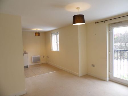 2 bedroom apartment to rent - Photo 3