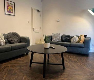 Scorer St // Bed & Bath // Available Now!, LN5 - Photo 6