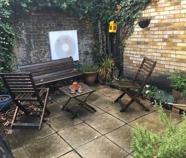 2 Bed Terraced House, Tavistock Road, E15 - Photo 5