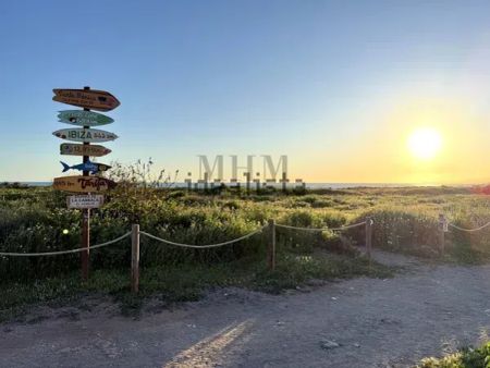Alquiler de piso en Carretera de Almería - Photo 4