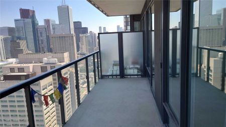 For Lease - 488 University Avenue Unit# 2805, Toronto, Ontario - Photo 4