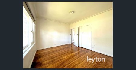 2 Bedroom home in Springvale Central - Photo 2