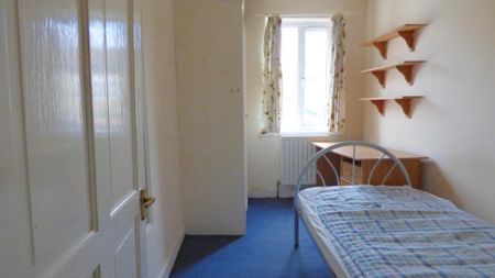 4 bedroom house share to rent - Photo 2