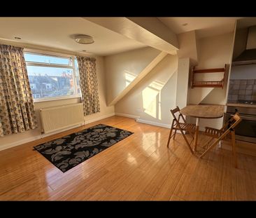 1 Bed Flat, London, NW2 - Photo 2