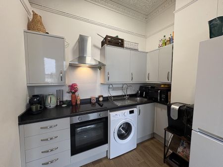 1 bedroom flat to rent - Photo 4