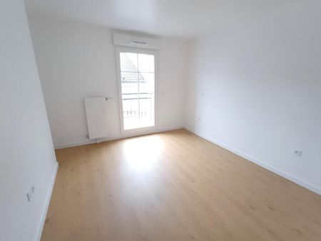 location Appartement T3 DE 64.3m² À VILLIERS SUR MARNE - Photo 3