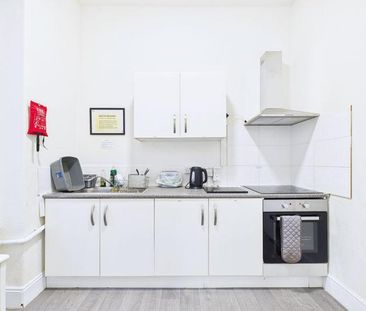 Mixed use to rent - Photo 5