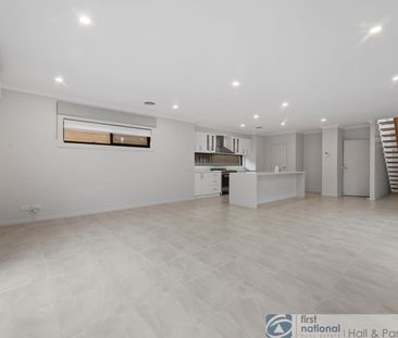 10 Trainers Way, Clyde - Photo 6