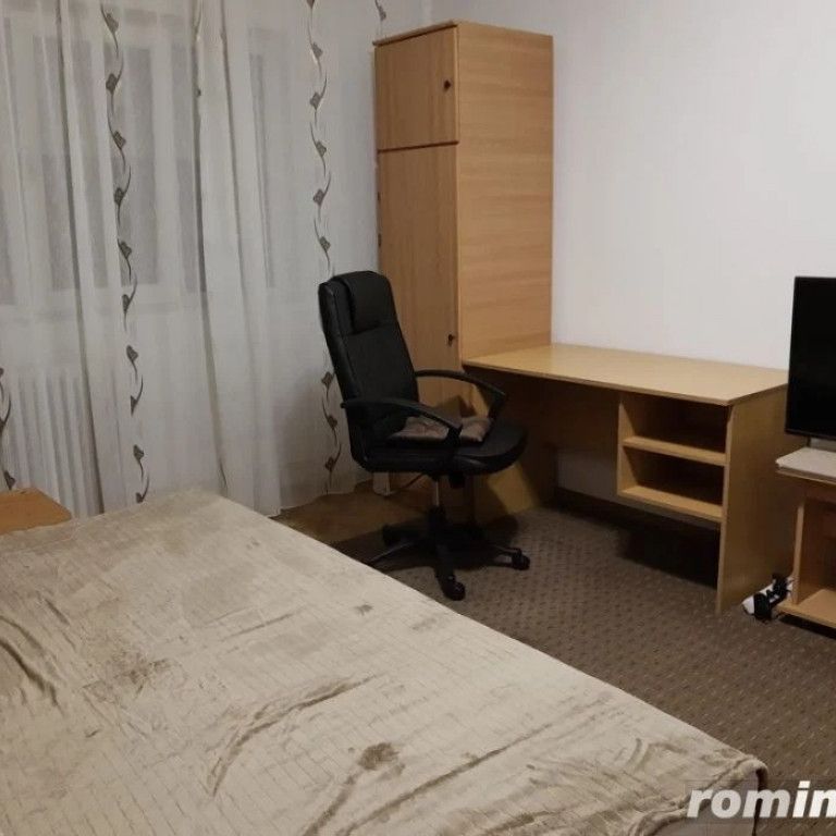 1 camera in zona Take Ionescu - Fotografie 1