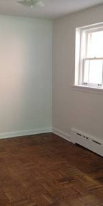 Large 2 bedroom High Park Junction - Photo 4