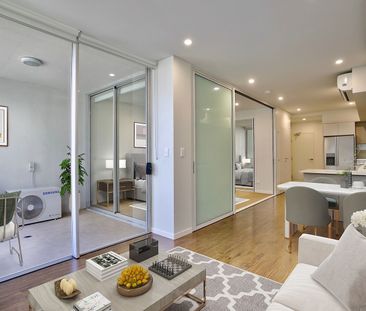 Elegant apartment in lifestyle position - Photo 5