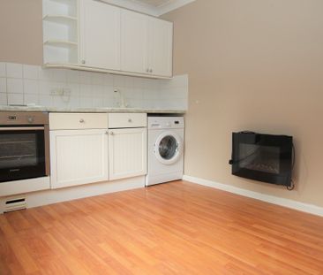 1 bed apartment to rent in Seabourne Road, Bexhill-on-Sea - Photo 4