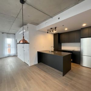 Superb condo 4 1/2 in new building - Photo 2