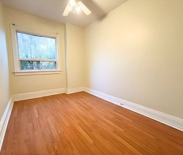 $1,499 / 2 br / 1 ba / 44 Spring st #upper - Photo 5