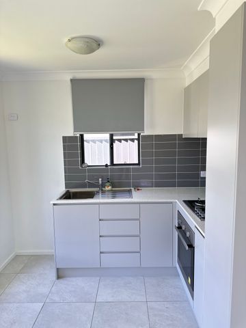 Frenchs Forest - Photo 2