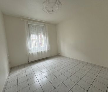 Location Maison de ville 4 pièces 85 m2 à Saint-Quentin - Photo 1