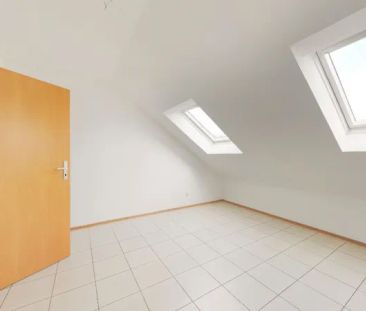 3-Zimmer Dachgeschoss Wohnung in zentrumsnaher Lage von Hemer - Photo 1