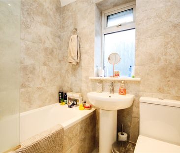 2 bedroom house to rent - Photo 2