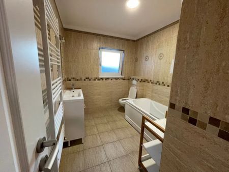 Casa moderna 4 camere in zona Tractorul - Fotografie 4