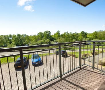 2 bedroom Apartment to let - Photo 6