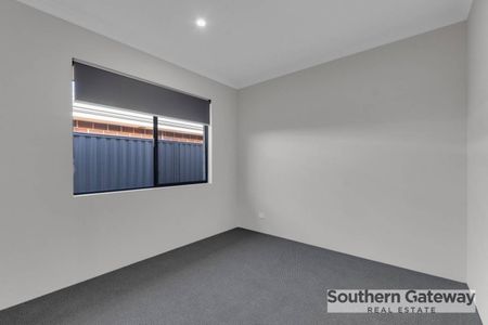 BRAND NEW WELLARD HOME - Photo 3