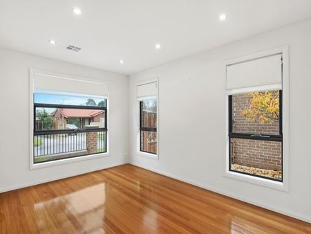 12A Monash Street, Heidelberg Heights - Photo 3