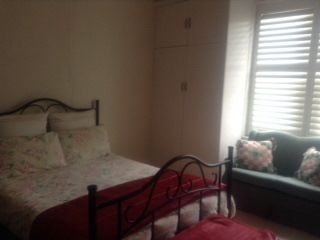 2-bedroom shared house / townhouse, Esmond Street - Photo 3