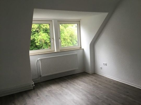 Preiswerte, individuelle 3-Zimmer-Wohnung mit Ausblick - Foto 1