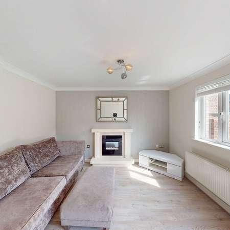 Anderby Walk, Westhoughton, BL5 - Photo 1