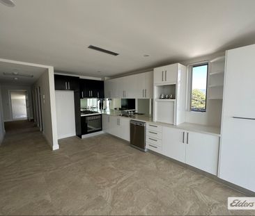 3/32 Bourke Street - Photo 4