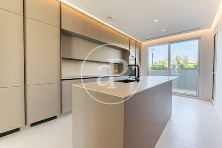 Flat for rent in La Finca (Pozuelo) - Photo 3