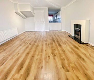 3 bedroom House To Let - Photo 6