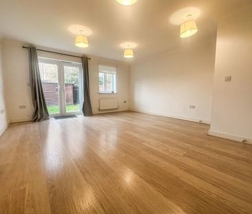 5 bedroom terraced house to rent - Photo 2