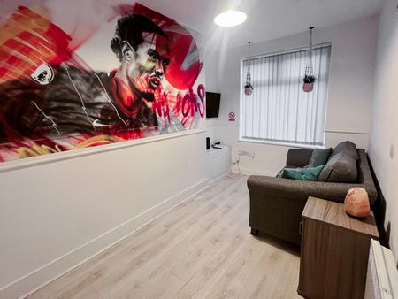 2 Bed Flat, Lower Breck Road, L6 - Photo 2