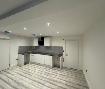 1 bedroom property to rent - Photo 2