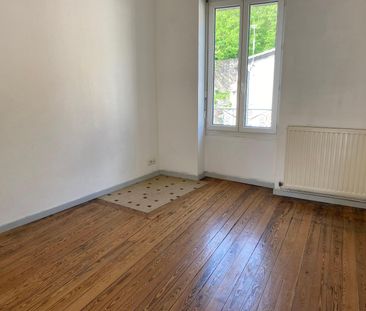 Location Appartement 3 pièces 49m² LABEGUDE 07200 - Photo 3