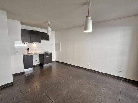 Location appartement 2 pièces 40.4 m² à Toulon (83000) - Photo 3