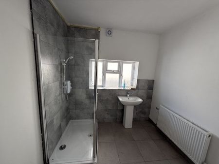 1 bedroom house share to rent - Photo 5
