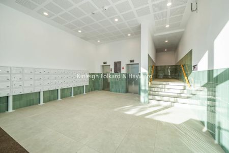 3 bedroom flat to rent - Photo 3