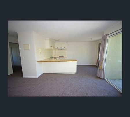 4/997 Dandenong Road, Malvern East, Vic 3145 - Photo 3