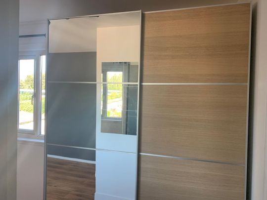 2 Bed Flat, Demesne Road, SM6 - Photo 1