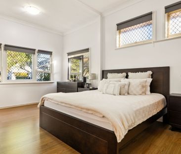 58 Linthorn Avenue, Croydon Park NSW 2133 - House For Rent | Domain - Photo 6