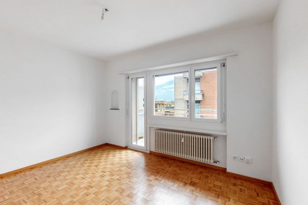 Soluzione moderna e ben collegata nel cuore di Massagno - Foto 1