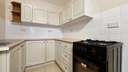 Northwood Avenue, Saltdean 2 bedroom bungalow to rent - Photo 3